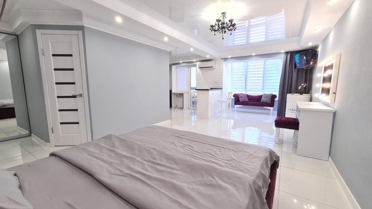 Apartaments On Prospekt Mira 35 Kryvyi Rih Exterior photo