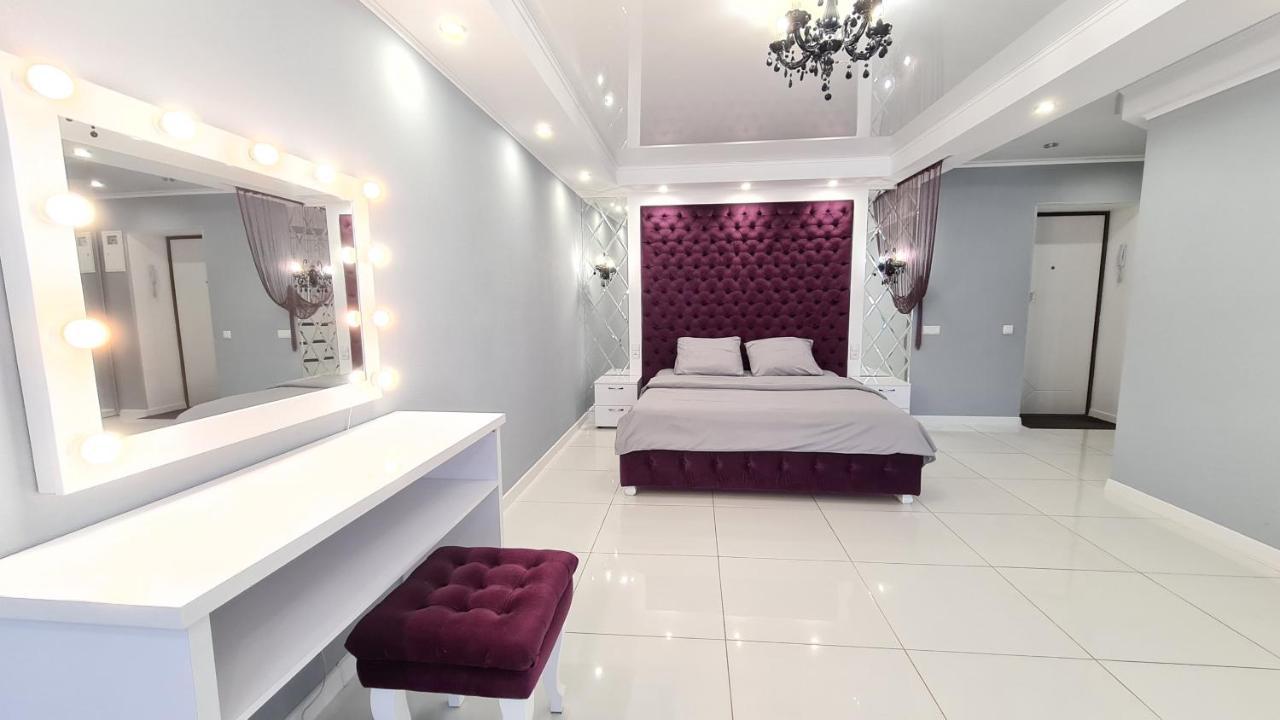 Apartaments On Prospekt Mira 35 Kryvyi Rih Exterior photo