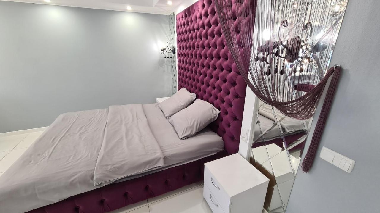 Apartaments On Prospekt Mira 35 Kryvyi Rih Exterior photo